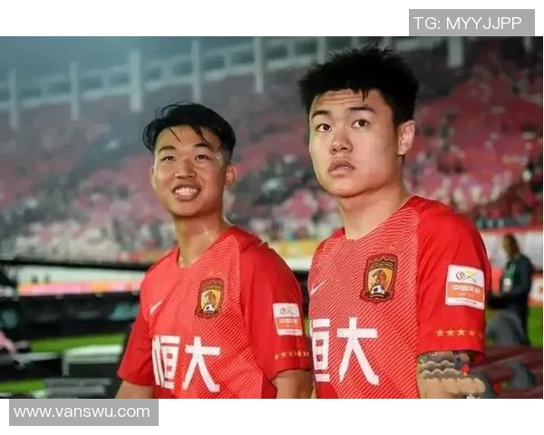 恒大最红国足球星的成长历程与未来发展潜力分析