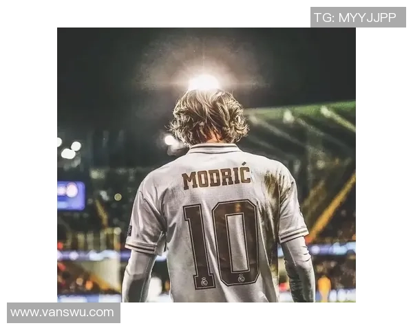 追溯绿茵场辉煌记忆足球上古球星的传奇与风采